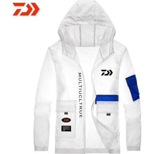 2021 Daiwa Summer Shirt Fishing Clothing Ultra-thin Jacket Men Coat Sun Protection Clothing Soft Shell Skin Fishing Jacket