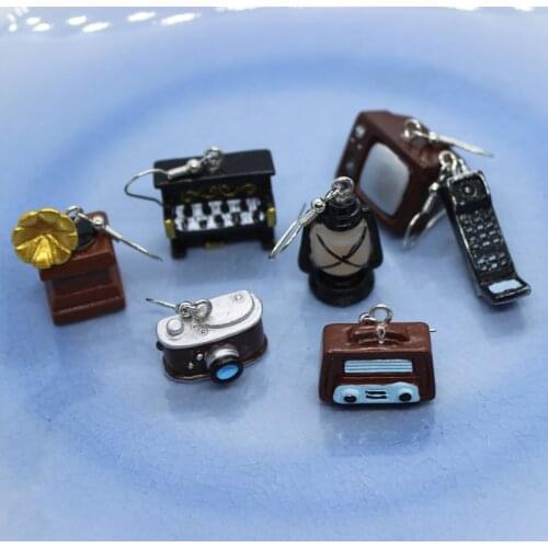 2019 New Retro Nostalgic Home Appliance Funny Simulation Camera Phonograph Radio Earrings Female Fashion Creative Jewelry Gifts