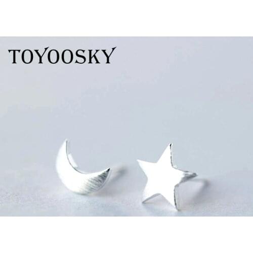 TOYOOSKY Jewelry Silver Crescent Moon & Star Stud Earrings Minimalist Simple Small Earrings For Friends New Year Gift Solid 925