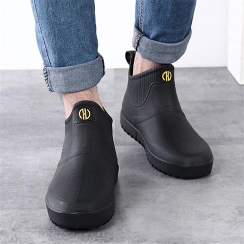 Water Proof Shoes For Men Men Fashion Casual Outdoor Waterproof Short Ankle Rain Boots Slip On Water Shoes Sandales hommes