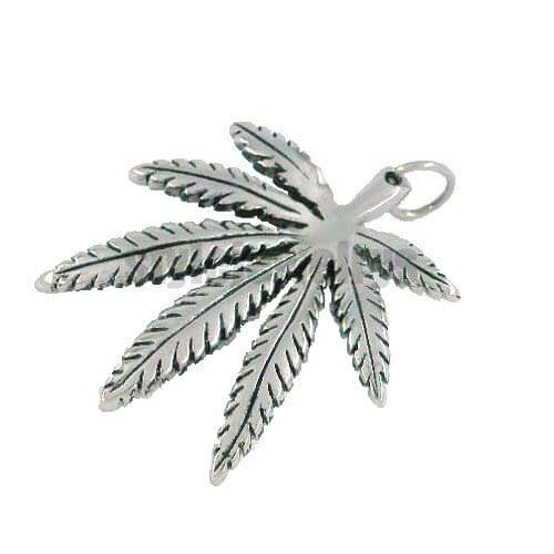 Fashion Tree Leaf Pendant Stainless Steel Jewelry Trendy Motor Biker Women Pendant Wholesale SWP0042A
