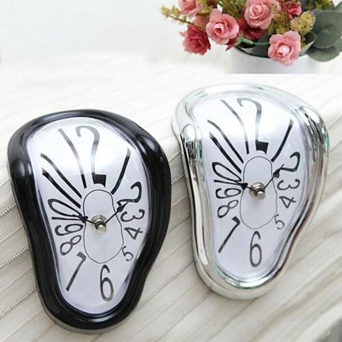 Novelty Salvador Style Hanging Clock Surrealist Irregular Melting Wall Clock for Living Room Study Bedroom Decor