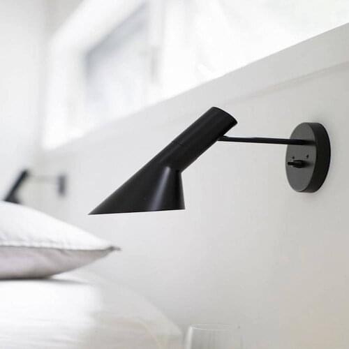 Nordic Minimalist Black White Wrought Iron Led Wall Lamp Modern Living Room Rotatable Wall Lamp Bedroom Bedside Reading Lamp