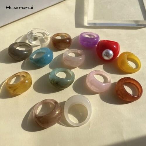HUANZHI 2021 New Colorful Transparent Acrylic Irregular Resin Rings Marble Pattern Ring for Women Girls Travel Jewelry Gifts