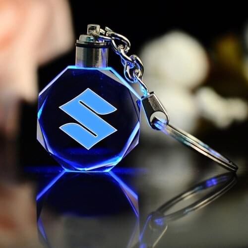 Girlfriend fashion gift pendant with light glass keyring for Suzuki logo metal long chain car keychain auto Accessories key ring