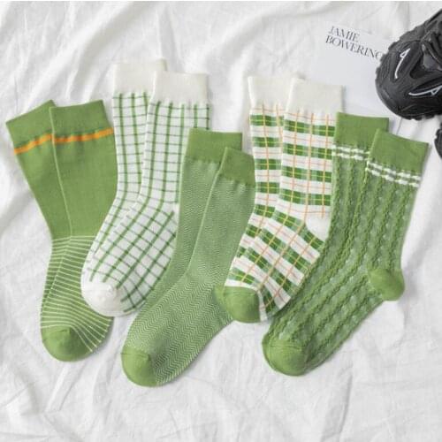 Yishine New Fashion Fresh Green 3 Patterns Lattice Small Waves Matcha Spring Summer Skateboard Lady Girl Women Casual Socks
