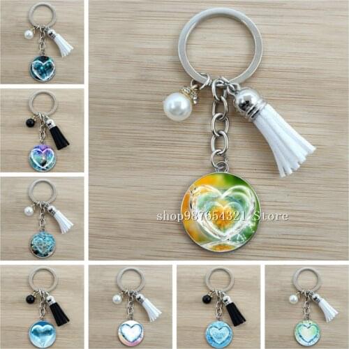 New heart-shaped keychain tassel pendant keychain glass dome keychain keychain pendant car pendant gift wholesale price