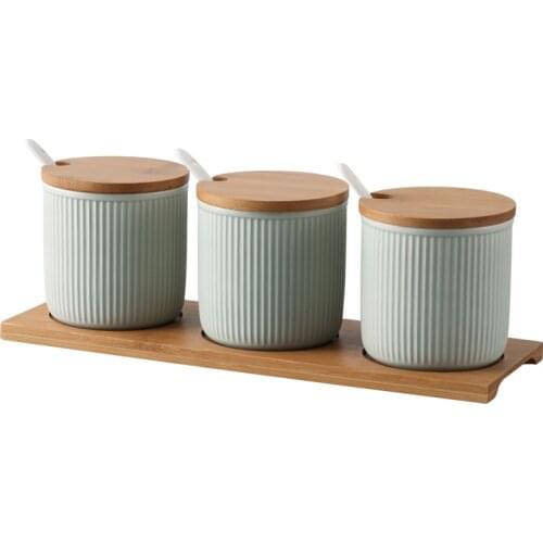 Creative Ceramics Spice Jar Suit Seasoning Box Three-piece Suit Kitchen Storage Home Decorations with Lid with Spoon