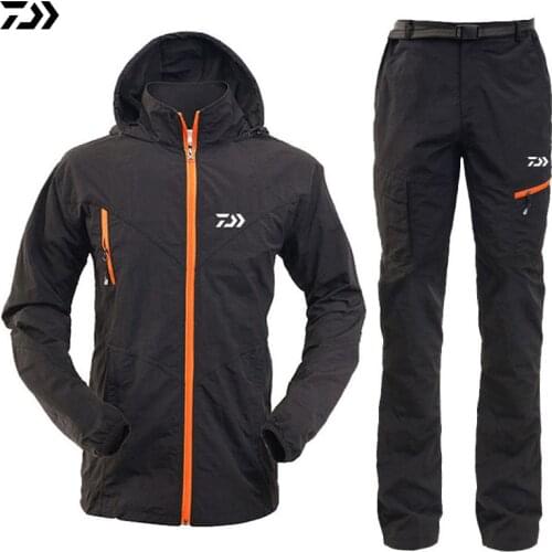 Daiwa Fishing Clothing Men Outdoor Waterproof Clothes Sets Breathable Casual Fishing Hoodie Jackets Camping Jacket And Pants Set