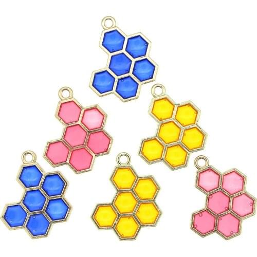 10pcs/lot 17*21mm Cute Honey Bee Jelly Enamel Pendant Charms Kawaii Necklace Bracelet Earring Small DIY Jewelry Findings XL1141
