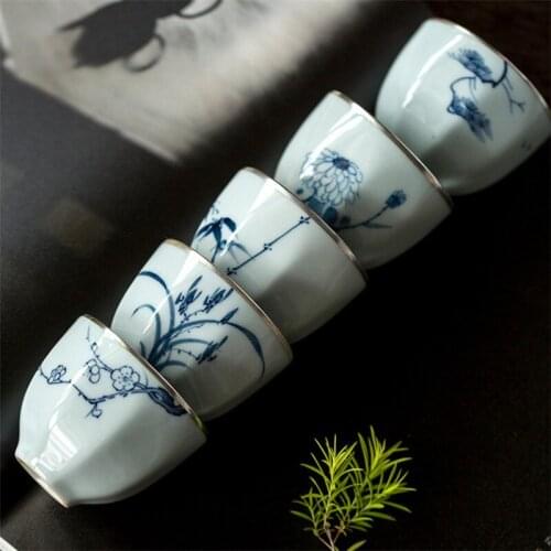 Hand Painted Blue and White Porcelain Tea Cup Ceramic Kung Fu Water Mug Creative Small Vintage Silver Master Cup Office Teacup