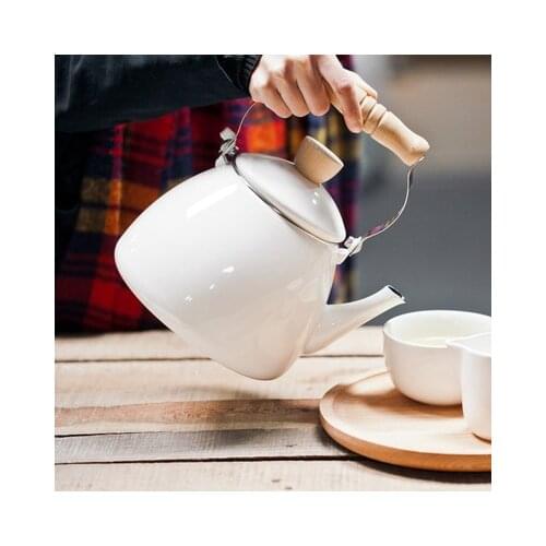 Enamel teapot. Enamel kettle. Enamel kettle. European style. Volume 1.5l-3l