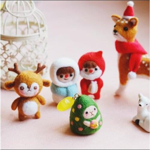 Christmas Gift Handmade Elk Cedar Tree Doll wool needlepoint kit wool felt needle felting decoration craft needlecraft DIY