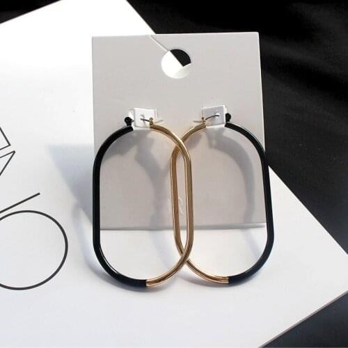 Fashion Gun Black Gold Color Alloy Hoop Earrings for Women Newest Statement Metal Big Earrings Brincos Jewelry Accessory