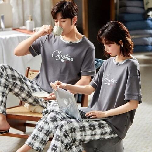 Fashion Plaid Couple Pajamas Set Summer Casual Cotton Men Nightwear Simple Letter Print O-Neck Gray Short Sleeve Women Sleepwear