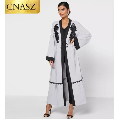 2021 Simple Elegant Turkey Black Embroidered Abaya Kaftan Muslim Dresses Women Long Kimono Dress Robe Dubai Middle East Fashion