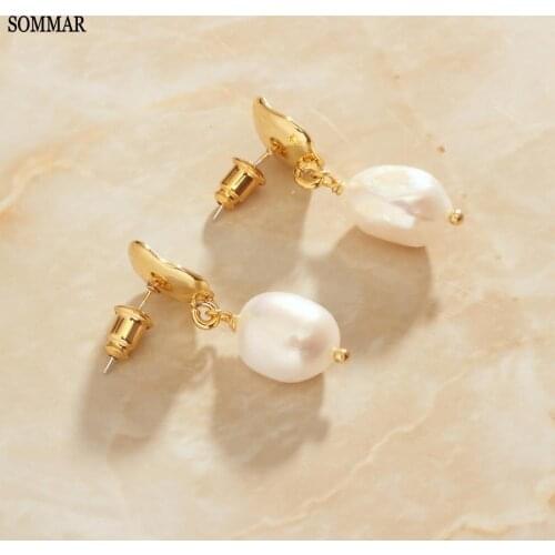 SOMMAR best friends Gold Vermeil Goddess stud earrings Simple Retro, Pearl women earrings Factory Wholesale