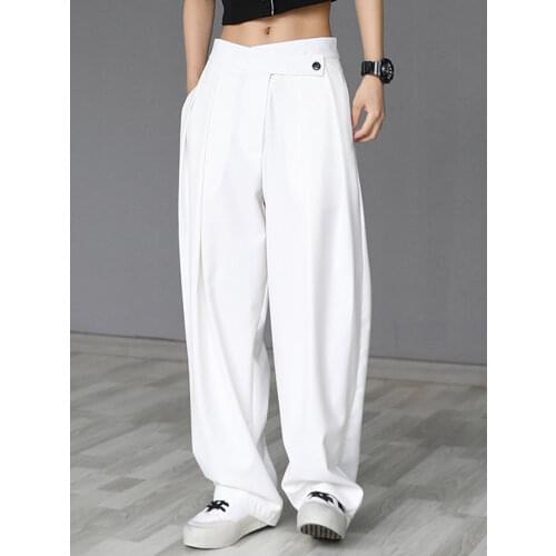 [EAM] High Elastic Waist Black Oblique Buckle Wide Leg Trousers New Loose Fit Pants Women Fashion Spring Autumn 2021 1DD6827