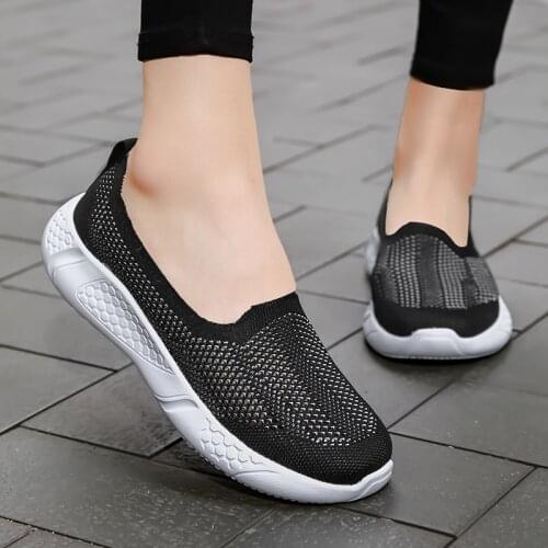 Summer Casual Womens Shoes Fashionable Breathable Female Flats Walking Shoes Lightweight Loafers Size 35-42