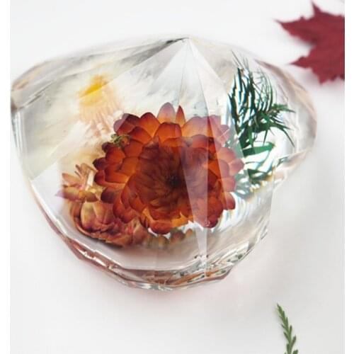 Handmade Large Faceted Heart Resin Mold 3D Diamond Crystals Heart Resin Casting Mold Love Heart Mold Art Crafts Tools T84A