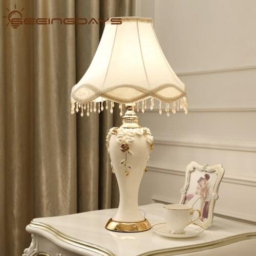 Free Shipping European Style Ceramic Table Lamp Handmade Ceramic Flower Bedside Lamp for Bedroom Living Room Large Table Lamp