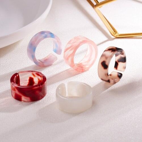 2021 Hot Sale Korean Fashion Colorful Acrylic Resin Rings for Women Vintage Geometric Rings Set Party Wedding Jewelry Girl Gifts