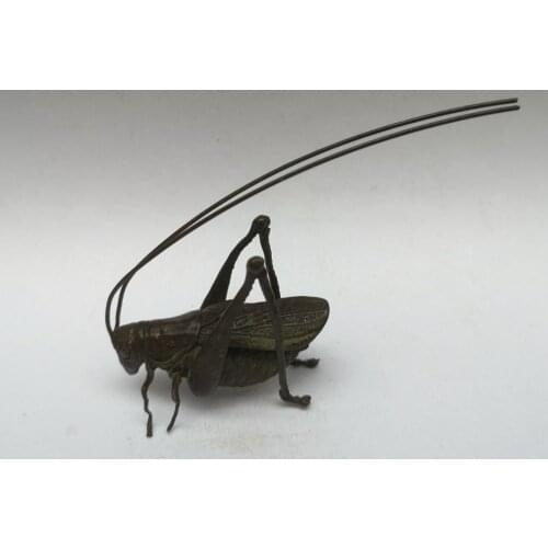 YIZHU CULTUER ART Collection Old Chinese Bronze Carving Exquisite Locust statue Pendant Decoration