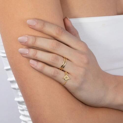Toggle clasp shaped chain ring Gold color simple girl women finger jewelry US size 6 7 8