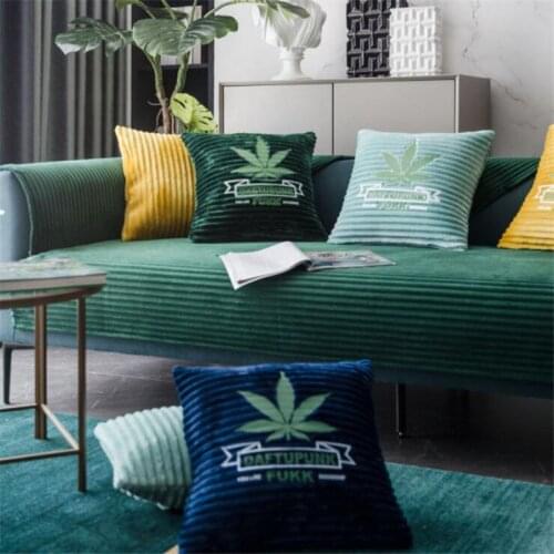 Thicken Milk Velvet Fabric Sofa Cover Slip Resistant Slipcover Seat European Couch Cover Sofa Towel for Living Room Decor