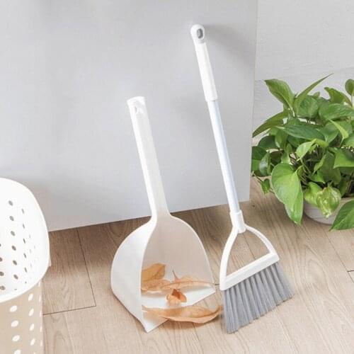2021 New Kids Mini Broom Dustpan Set Toddlers Pretending Play Toy Household Cleaning Tool