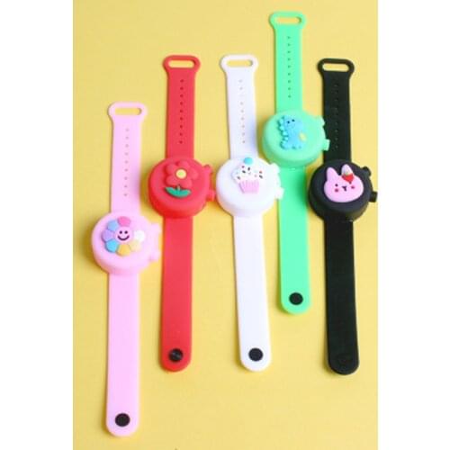 1Pcs Portable Cartoon Wristband Hand Dispenser Bracelet Hand Sanitizer Gel Soap Dispenser Cute Kids Hand Sanitizer Holder Travel