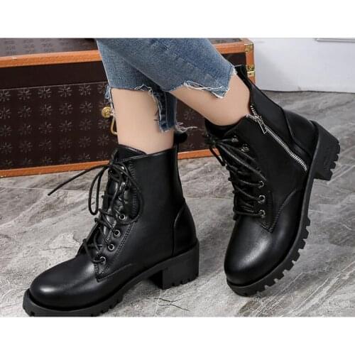 Black classic Boots Women Vintage Leather Ankle Short Casual Botas Non-SlipWestern Boots Cowboy Boots Motorcycle Pour Women