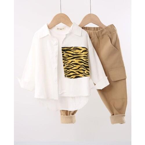 Childrens Leopard Print Shirt Baby Boys and Girls Long Sleeve Top Tees Boys Loose White Top Baby Korean Personalized Shirt 2-8Y