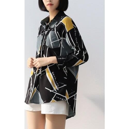 Multicolor Pocket Patch Curved Hem Geometric Print Shirt Casual Asymmetrical Women Spring Button Blouse Loose Drop Shoulder Top