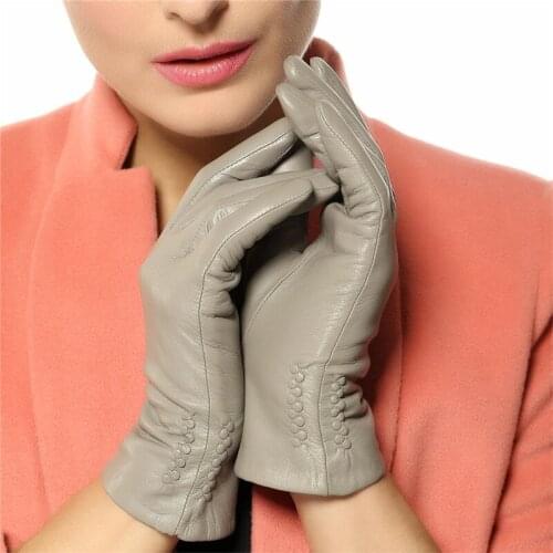 2020 NEW Womens Genuine Leather Gloves Female Warm Velvet Lined Fashion Trend Fingers Women Sheepskin Gloves L013NC-1