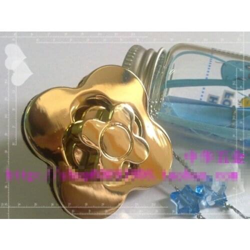 DIY bag hardware accessories 3.5cm * 3.5cm DIY handmade jewelry luggage accessories Lock bag Hasp Plum twist lock