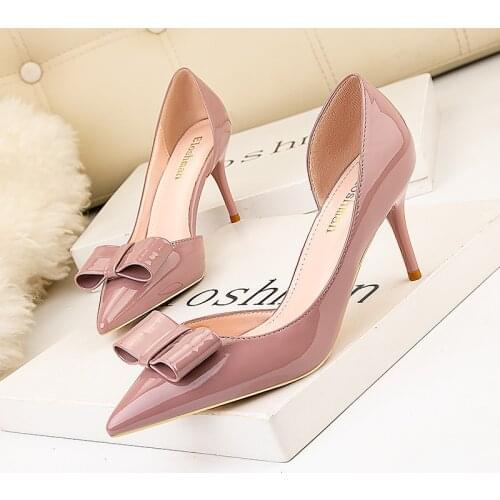 Womens shoes 2020 Fashionable 7CM high-heeled patent leather pointed pointed hollow sexy slim bowknot high-heeled shoes women