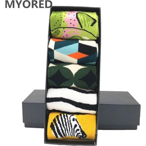 MYORED 5 pair/lot mens argyle pattern funny socks cartoon animal novelty stripes socks popular dress wedding gift socks NO BOX