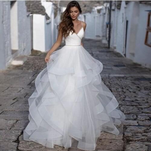 Wedding Dress 2020 New Court Train Bride Dress Appliques 3D Flower Crystal Wedding Gowns