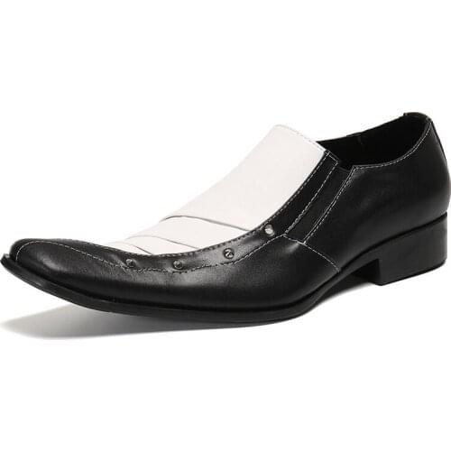 Summer New Casual Mens Classic Fashion Shoes Pointed Rivets Personalized Cowhide Leather Color Matching Mens Shoes