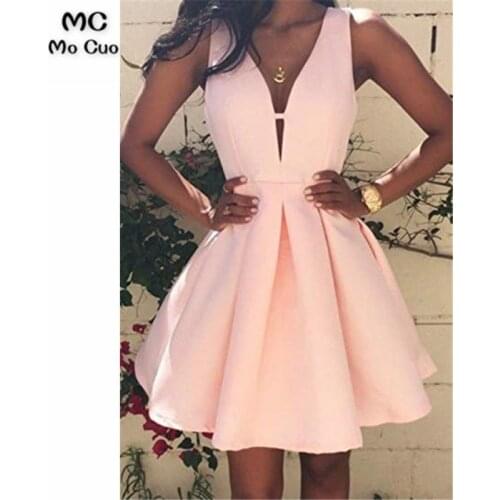 2018 A-Line Womens V-Neck A-line Satin Homecoming Dresses V-Neck Formal Formal Evening Party Gown Ruched Skirt Cocktail Dresses