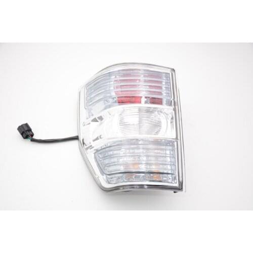 1Pcs Rear Light Tail Light Tail Lamp With Bulb 8330A598 Right Side RH For Mitsubishi Pajero V97 2007-2015