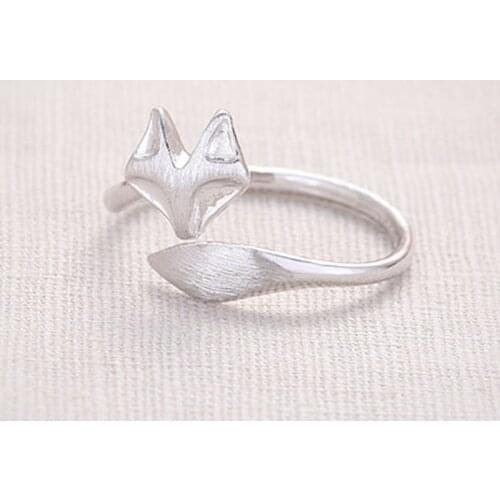Lovely Animal Fox Rings for Women Fashion Jewelry Simple Fox with Long Tail Knuckle Finger Ring Girls Party Gifts