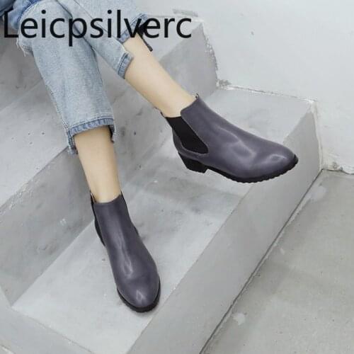 Womens Boots winter new style fashion Elastic band Round head Thick heel Low-heeled Short tube Womens shoe plus size 32-43