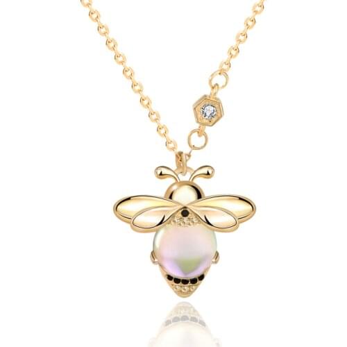 S925 Sterling Silver Inlaid Moonstone Bee Necklace Female Clavicle Chain