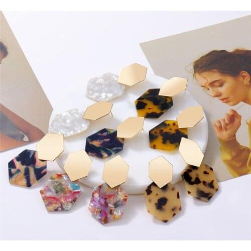 ALIUTOM Vintage Acrylic Statement Drop Earring for Women 2020 Fashion Jewelry Korean Metal Geometric Gold Dangle Earring Brincos