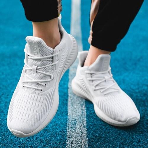 Men Sport Running Shoes Breathable Sneakers Man Fashion White Classic Lace-up Retro Autumn New Cool Outdoor Footwear Casual Shoe