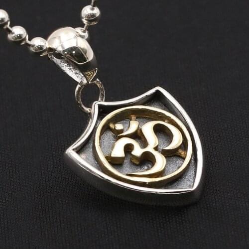 Wholesale S925 Sterling Silver Jewelry Retro Thai Silver Men And Women Models Fashion Verses Shield Pendant