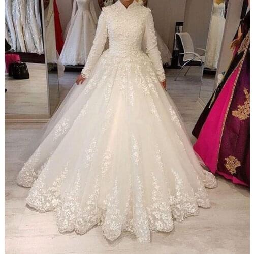 2020 Dubai Saudi High Neck Muslim Wedding Dresses With Long Sleeves A Line Appliques Lace Arabic Women Customize Bridal Gowns