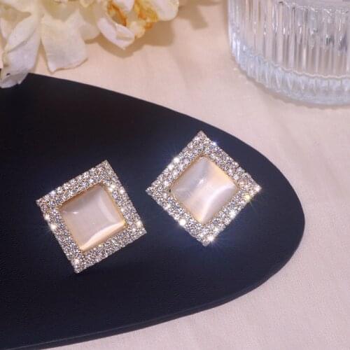 Trendy Geometric Square Stud Earrings for Women Luxury Shiny Rhinestone Crystal Stud Earrings Bride Wedding Jewelry Accessories